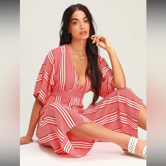 SOLD NWT Lulus Gone Coastal Red and White striped V-Neck Jumpsuit Size Small. - Picture 3 of 5